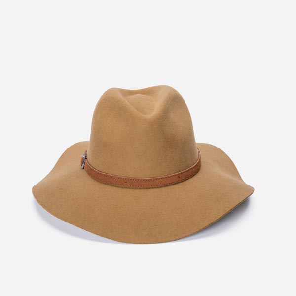 SB LANA RANCHER SOPHIE