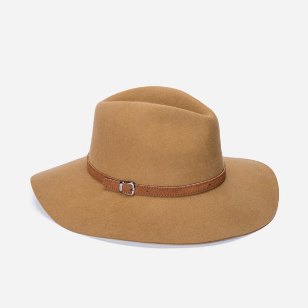 SB LANA RANCHER SOPHIE