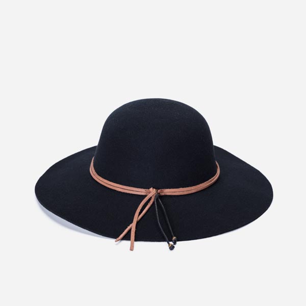 HAT W OOL FELT FIONNA