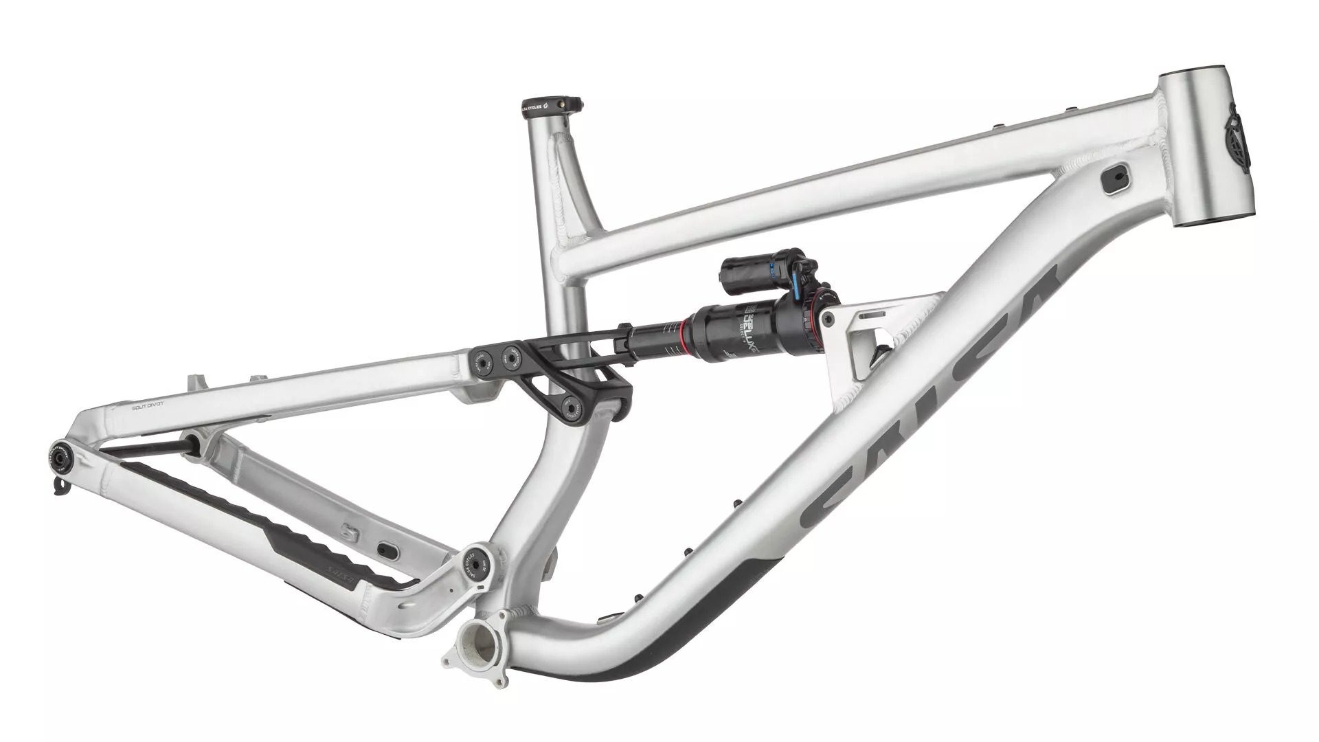 img-BLACKTHORN ALLOY FRAME