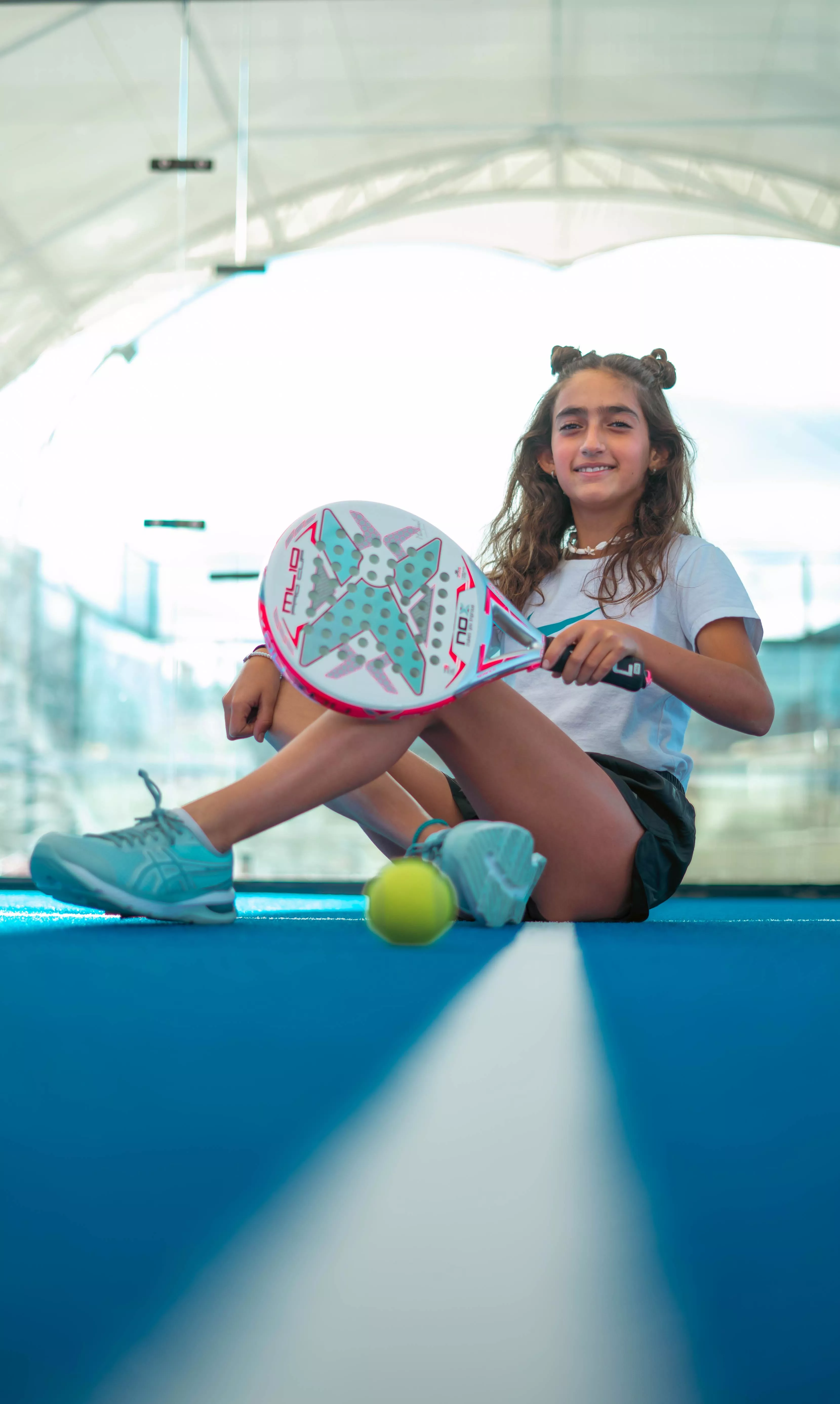Raquex Bolsa para Raquetas de Tenis, bádminton y Squash. Raquetero Tenis,  Capacidad para Seis Raquetas + Accesorios + Zapatillas de Deporte (Azul) :  : Deportes y aire libre