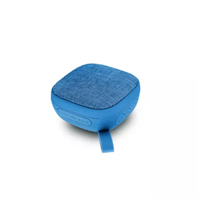 Parlantes Xtech XTS 600 Yes   Azul   Parlante ultracompacto con microfono incorporado   Reproduccion sin cables hasta 10 metros de distancia de la fuente   Recubrimiento de goma muy duradero  resistente a las salpicaduras   Impedancia  4 Ohm
