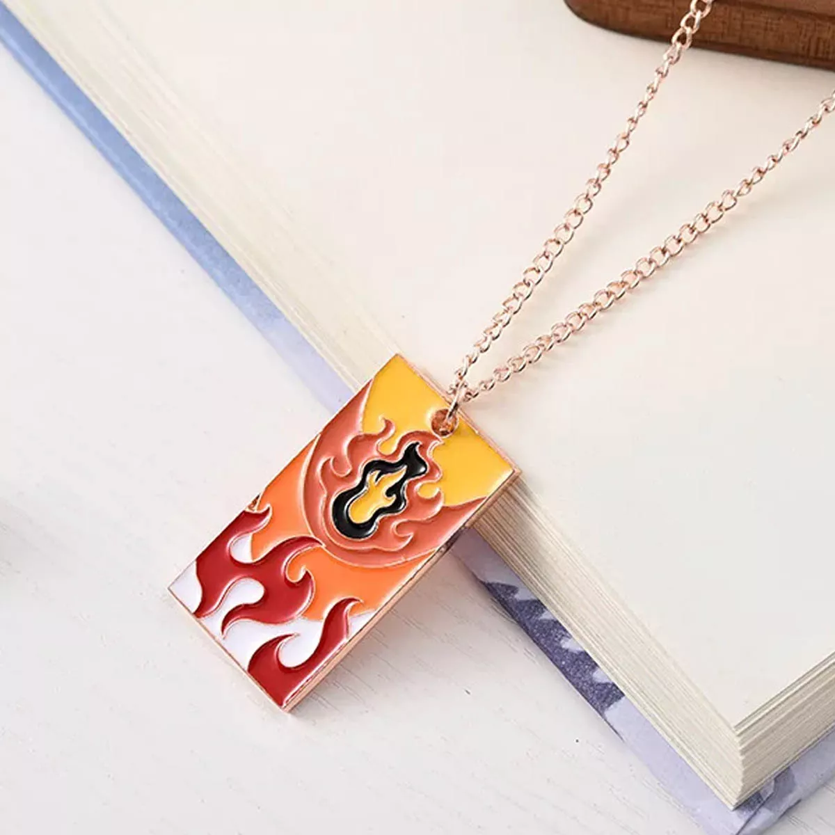 Demon Slayer Collar Colgante Metálico Tanjiro Zenitsu Rengoku